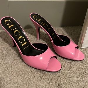 Gucci Pink Heel